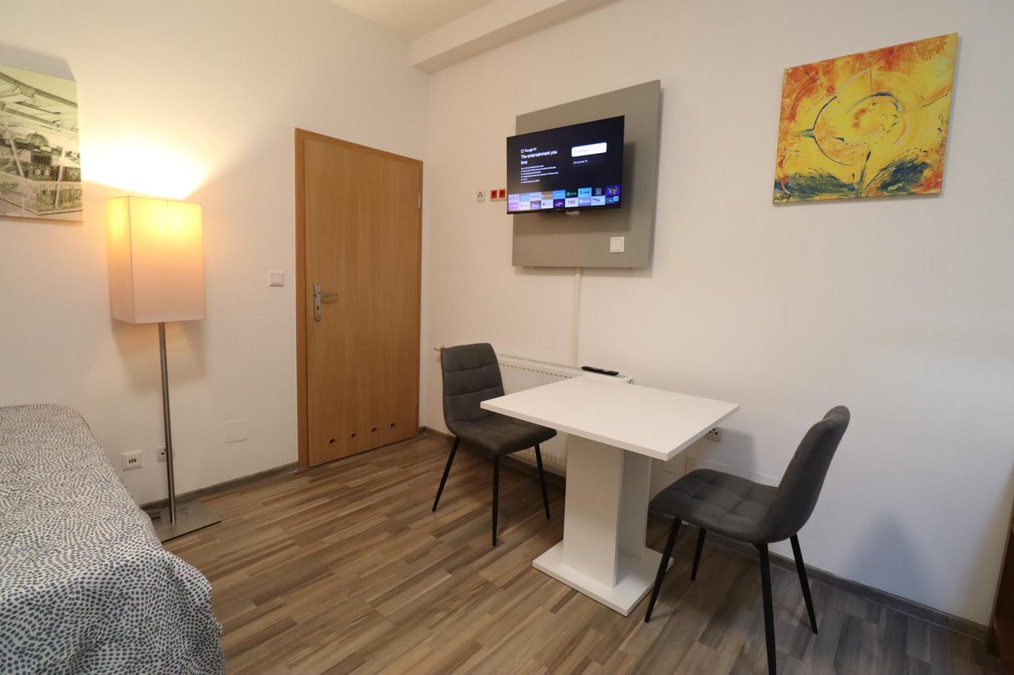 Grey Palazzo 1050 Vienna Aparthotel Bagian luar foto