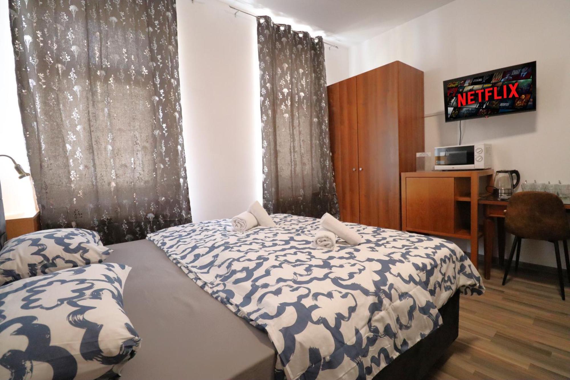Grey Palazzo 1050 Vienna Aparthotel Bagian luar foto